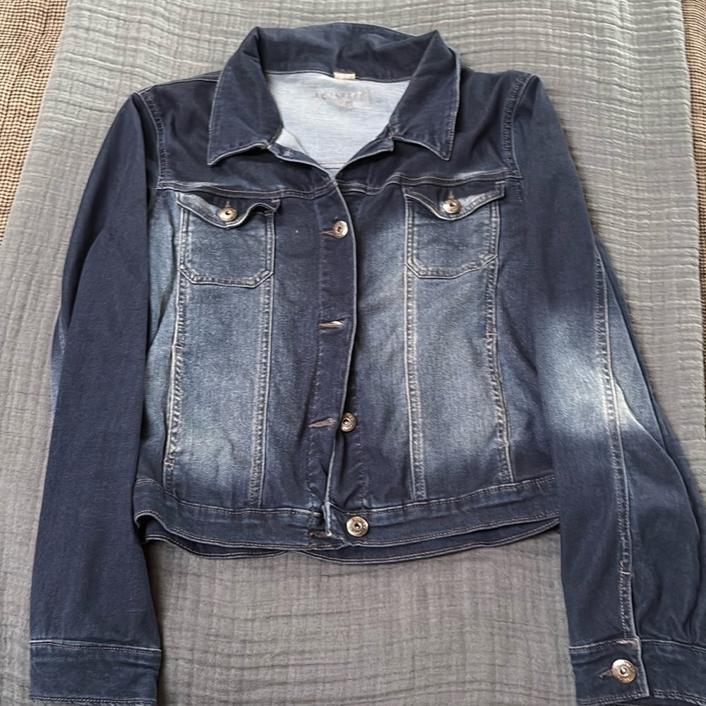 Lee stretchy denim jacket